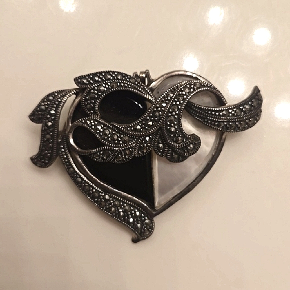 Unique Sterling & Marcasite Heart Pendant/Necklace with MOP & Onyx Heart